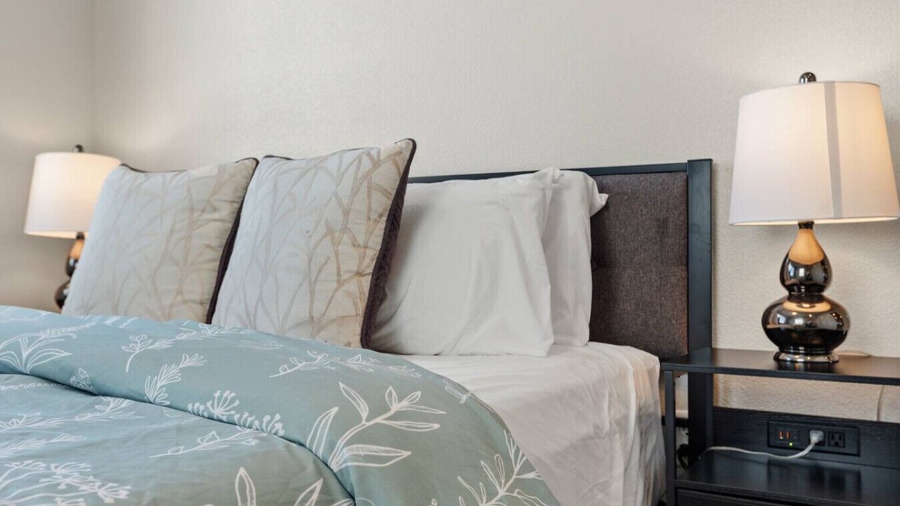 Photo of Bedroom in Old Town North