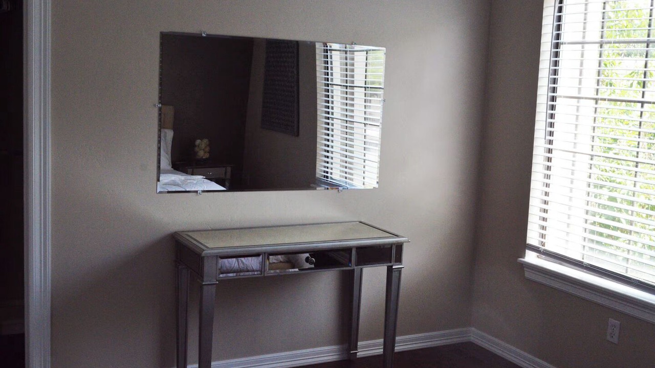 Photo of Bedroom in Aurora