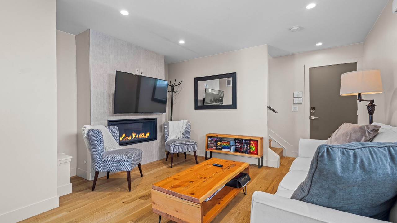 Photo of Livingroom in West Colfax