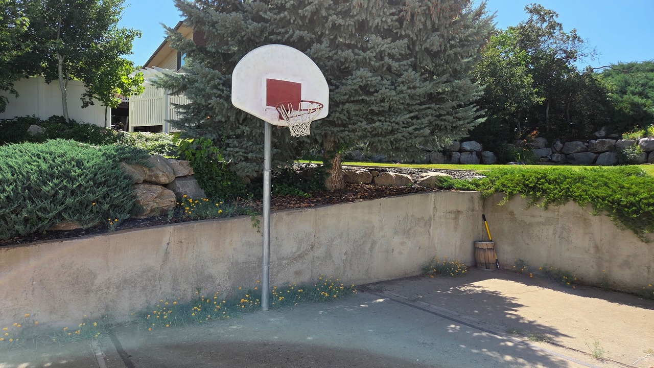 Photo of Outdoor in Layton