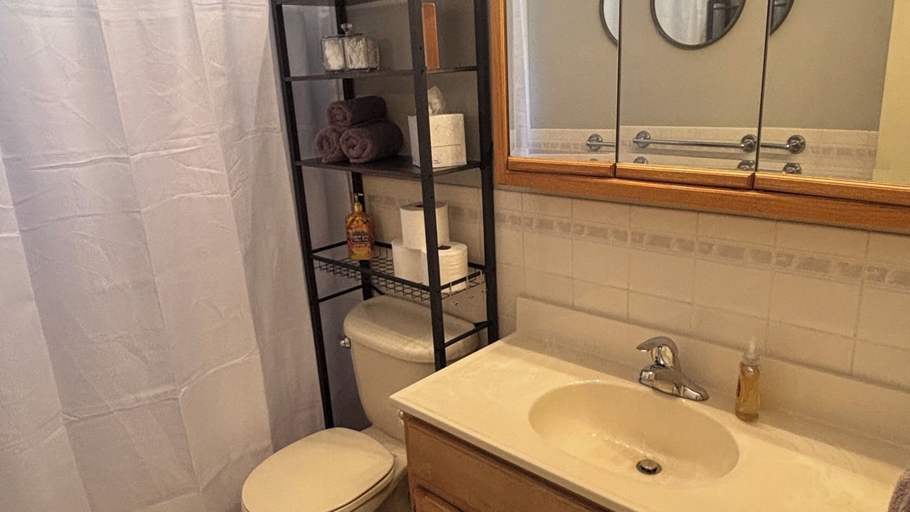 Photo of Bathroom in Pueblo