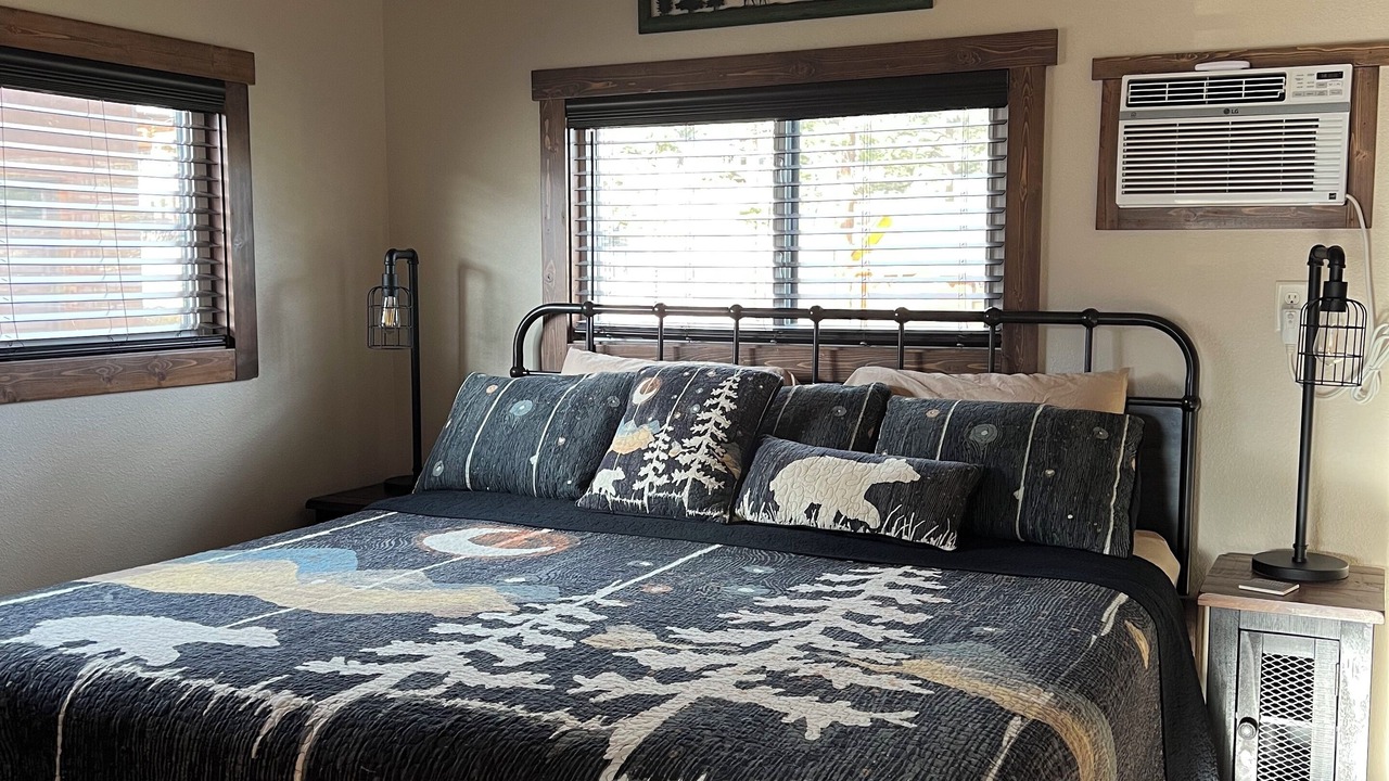 Photo of Bedroom in Estes Park
