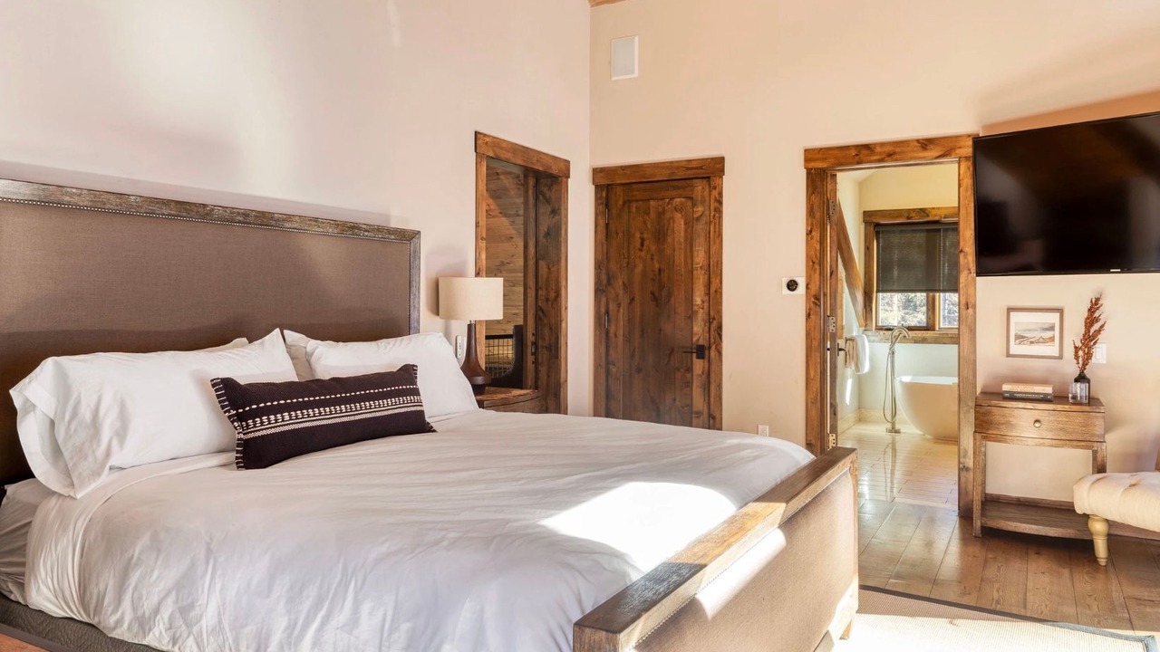 Photo of Bedroom in Mountain Village