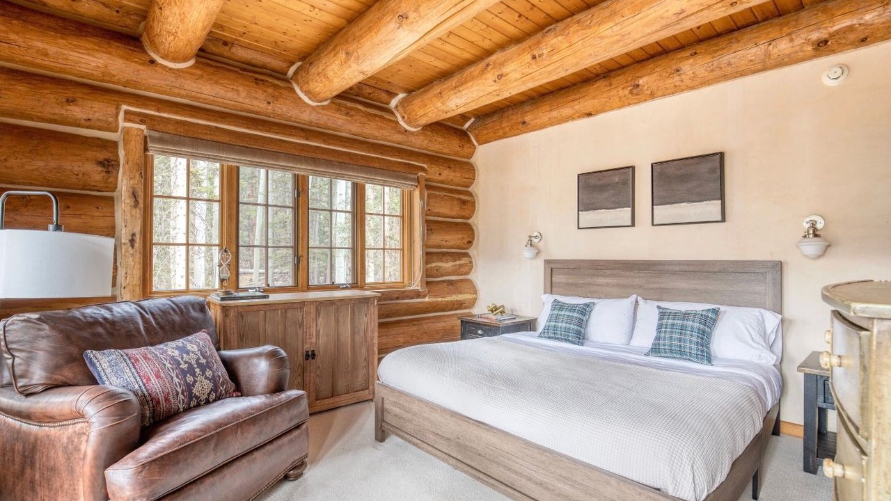 Photo of Bedroom in Mountain Village