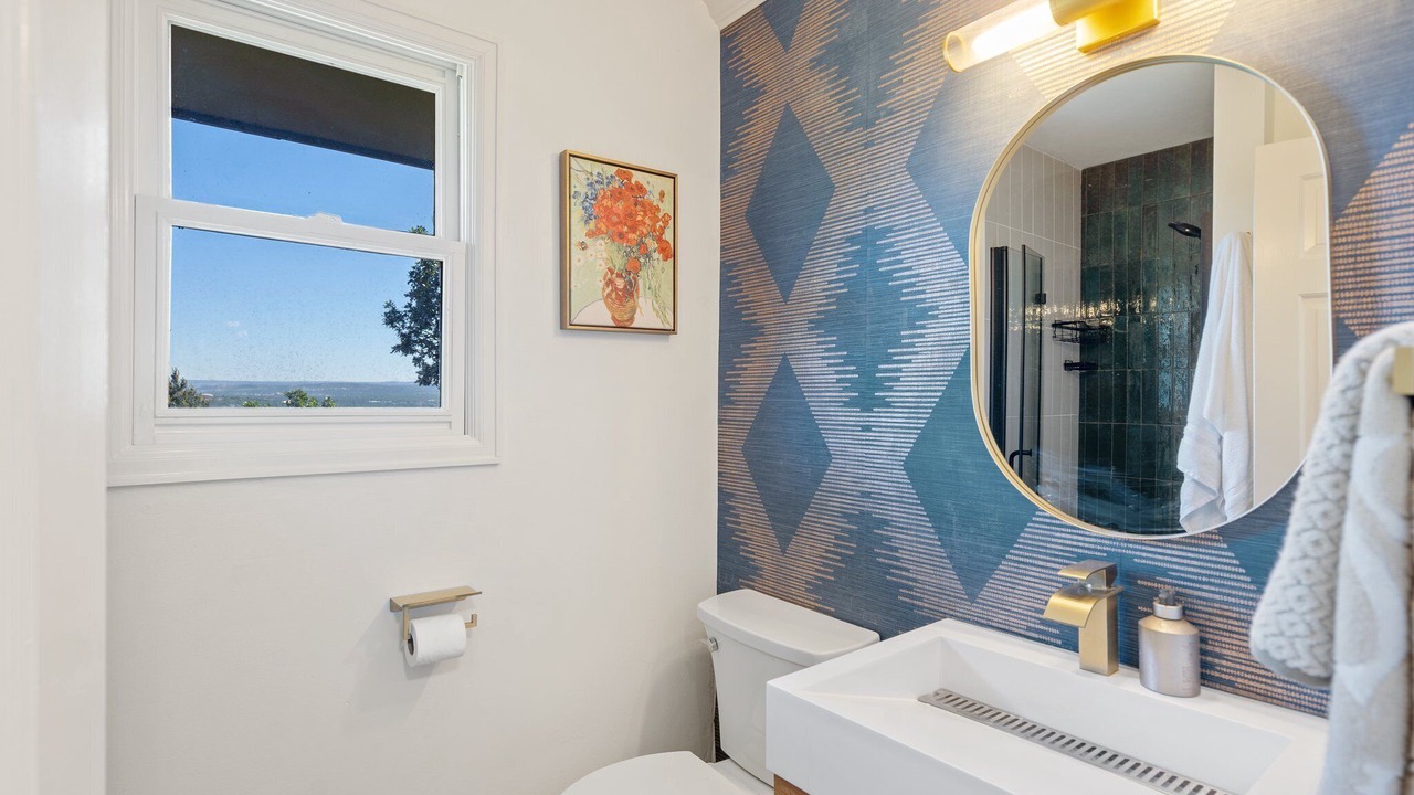 Photo of Bathroom in Skyway