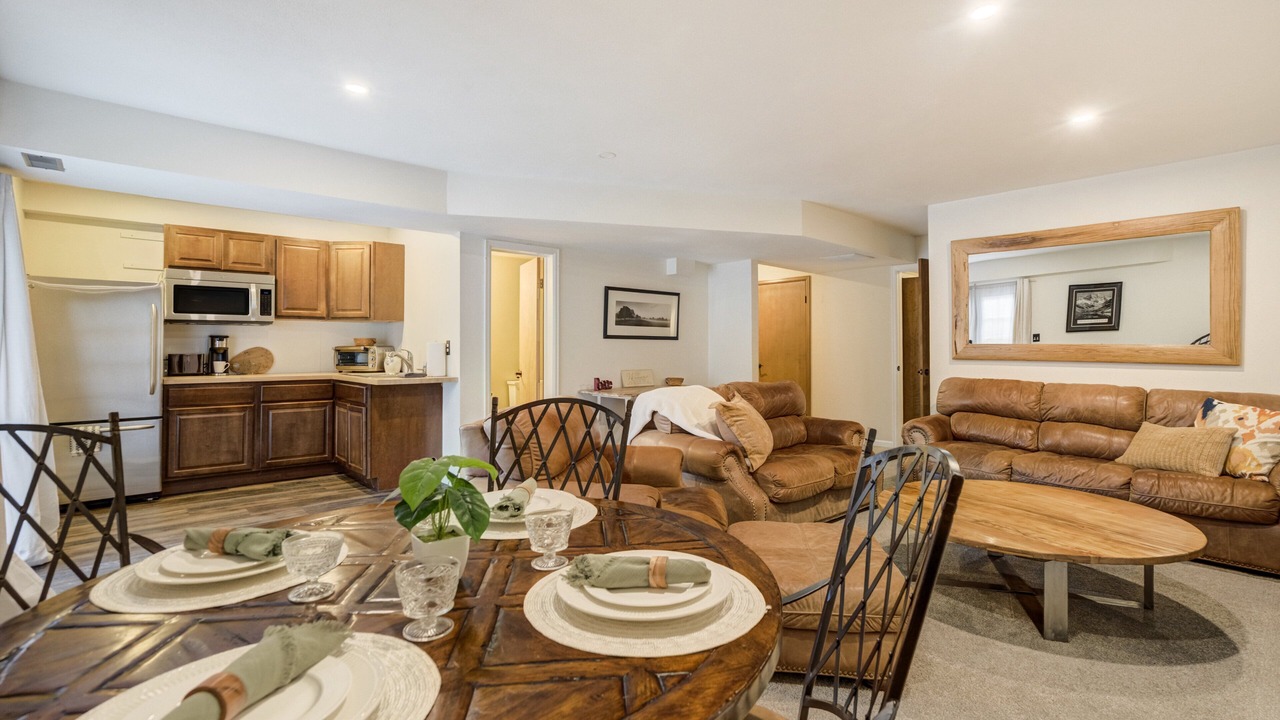 Photo of Bedroom in Northwest Colorado Springs
