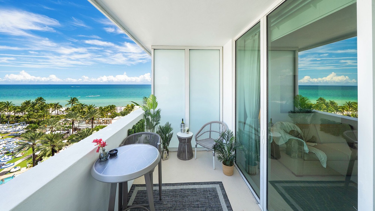 Photo of Outdoor in Mid Beach