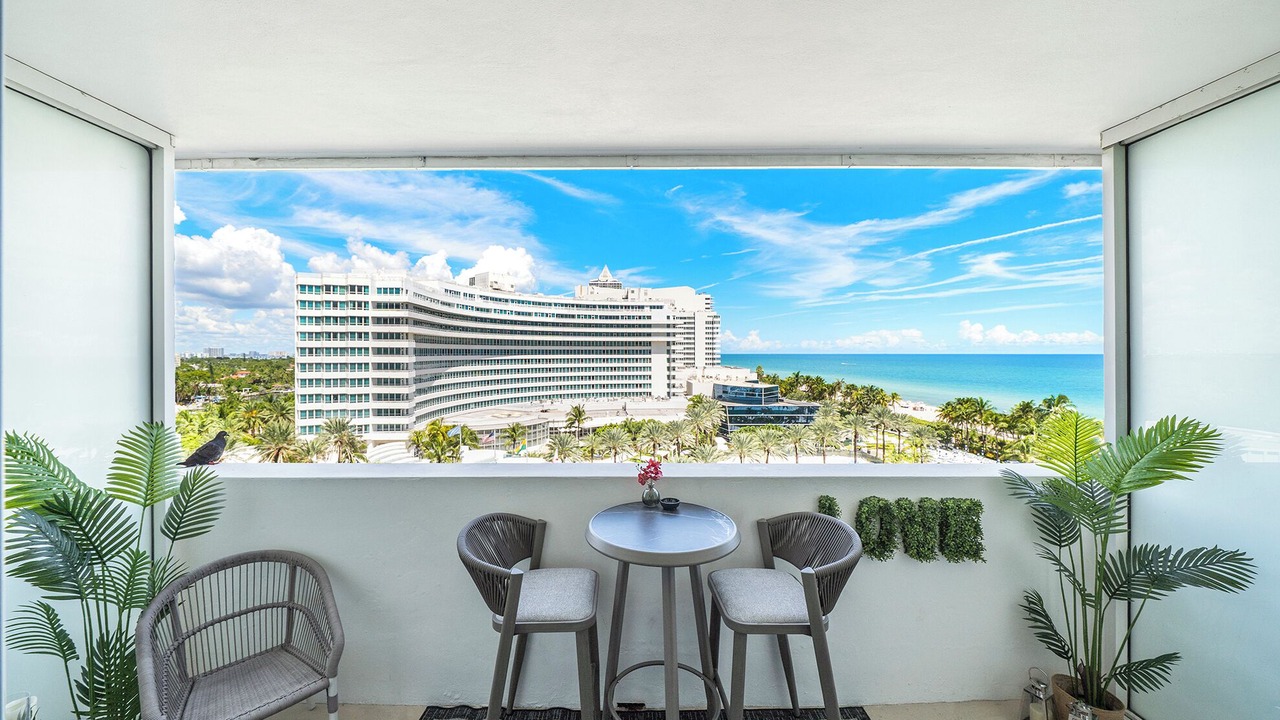 Photo of Outdoor in Mid Beach
