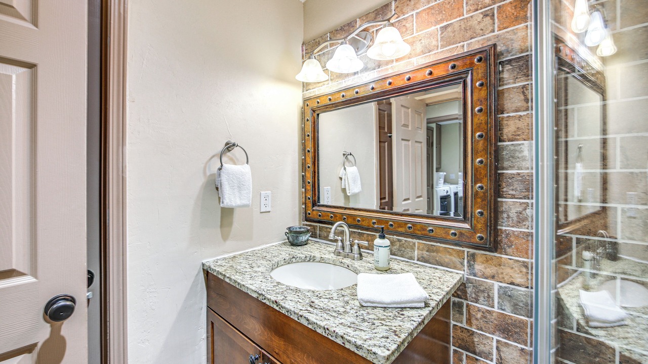 Photo of Bathroom in Frisco