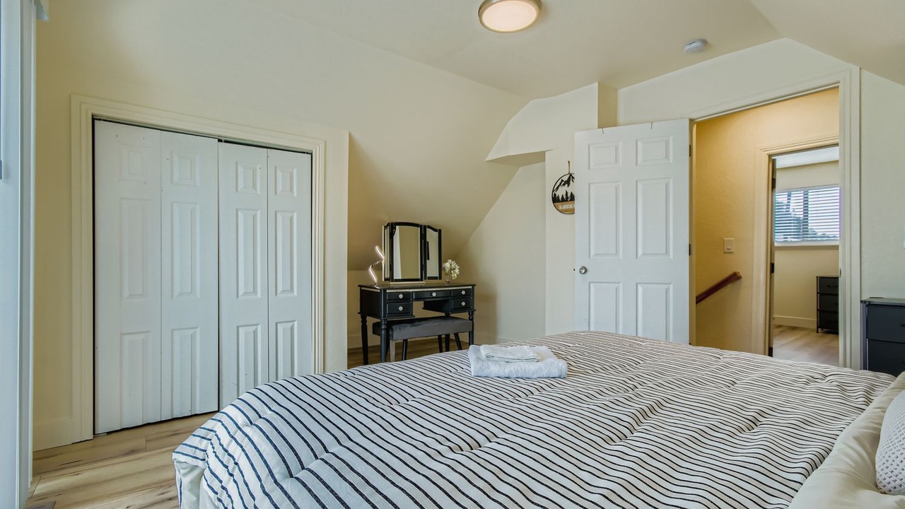Photo of Bedroom in Berkley