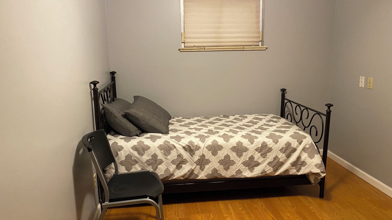 Photo of Bedroom in Jewell Heights - Hoffman Heights