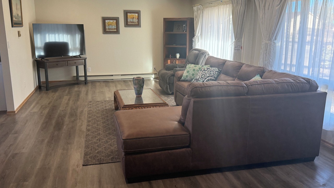 Photo of Livingroom in Pueblo West