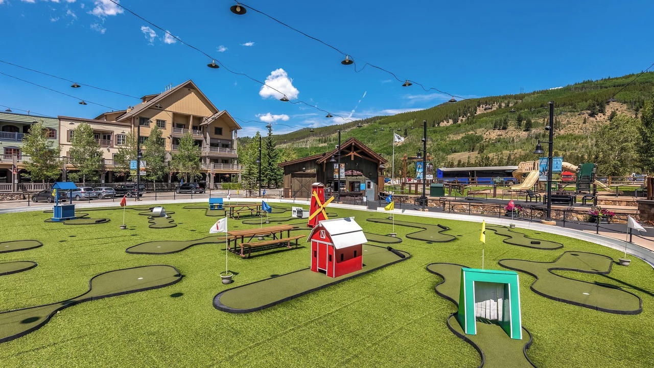 Photo of Outdoor in River Run