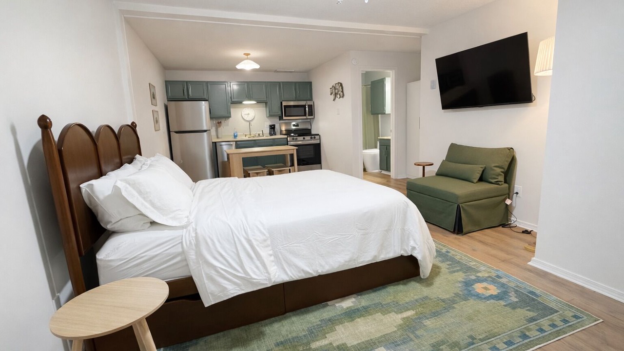 Photo of Bedroom in Red River