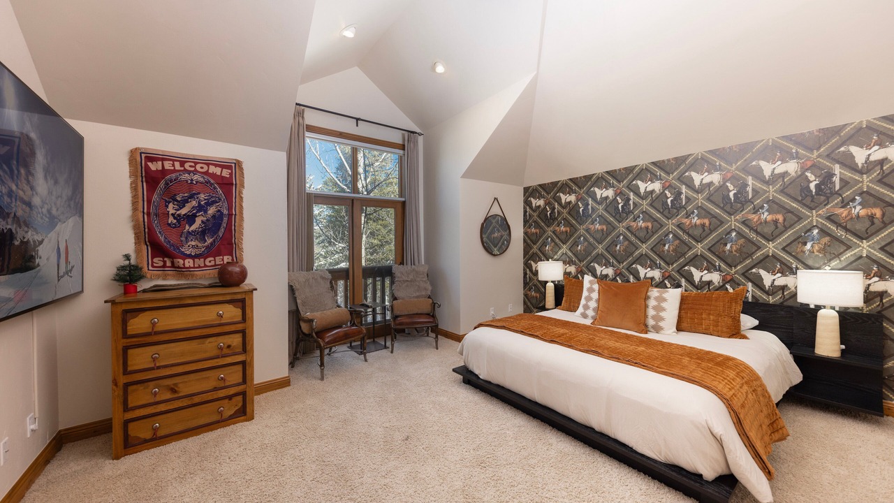 Photo of Bedroom in Four O'Clock