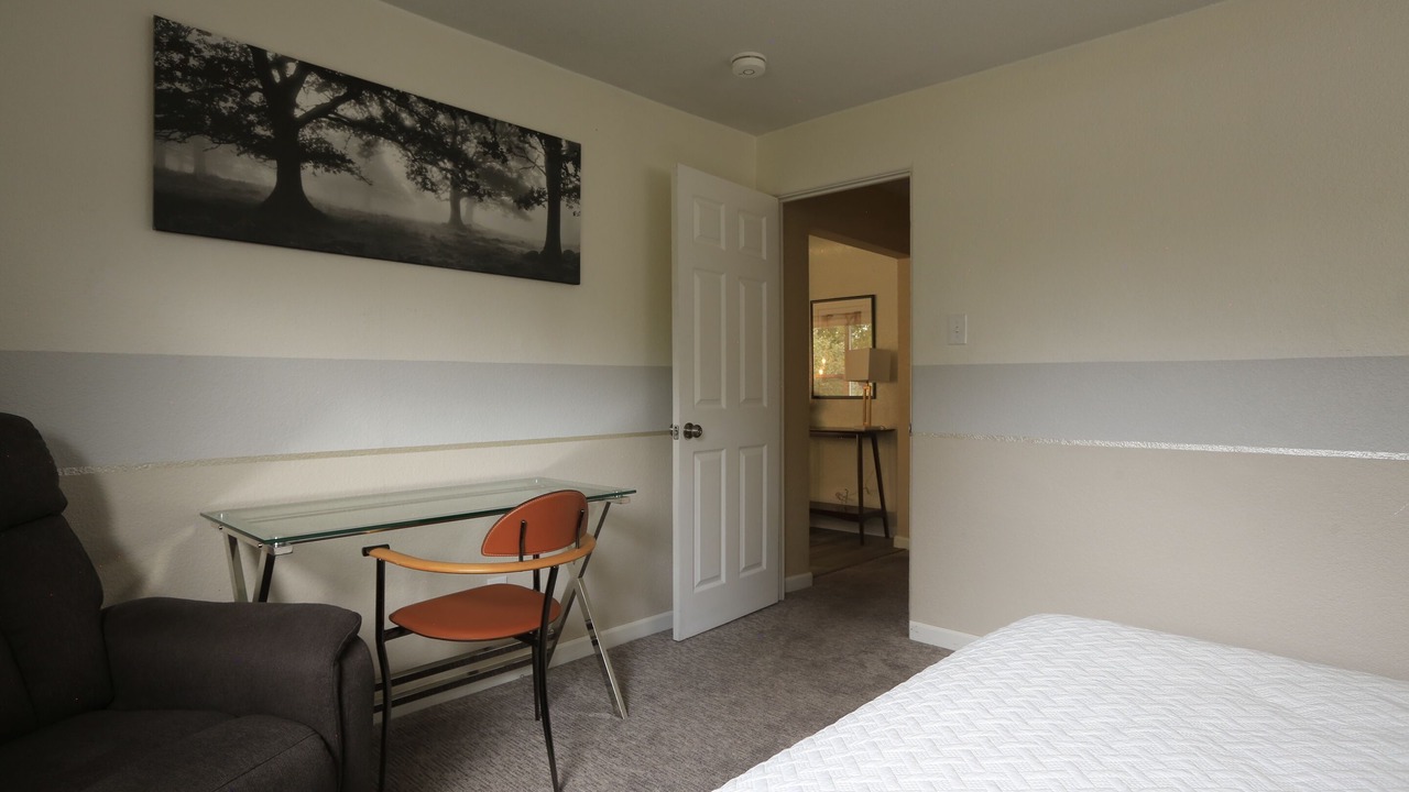 Photo of Bedroom in Lakewood