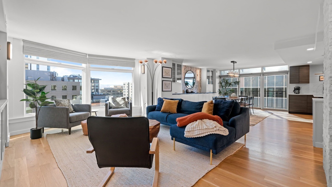 Photo of Livingroom in LoDo