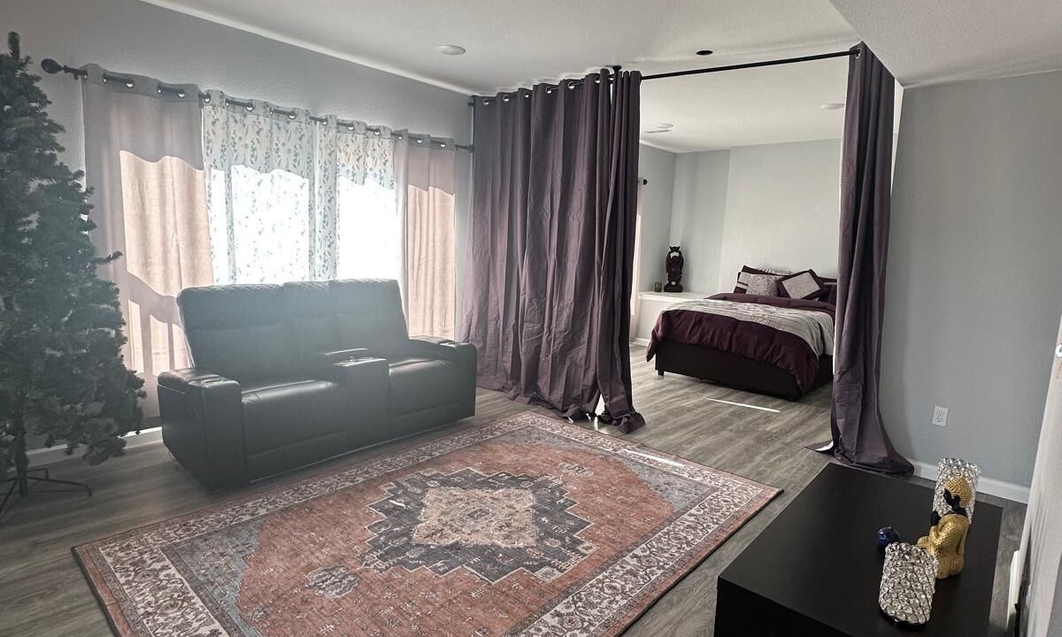 Photo of Bedroom in Castle Pines North