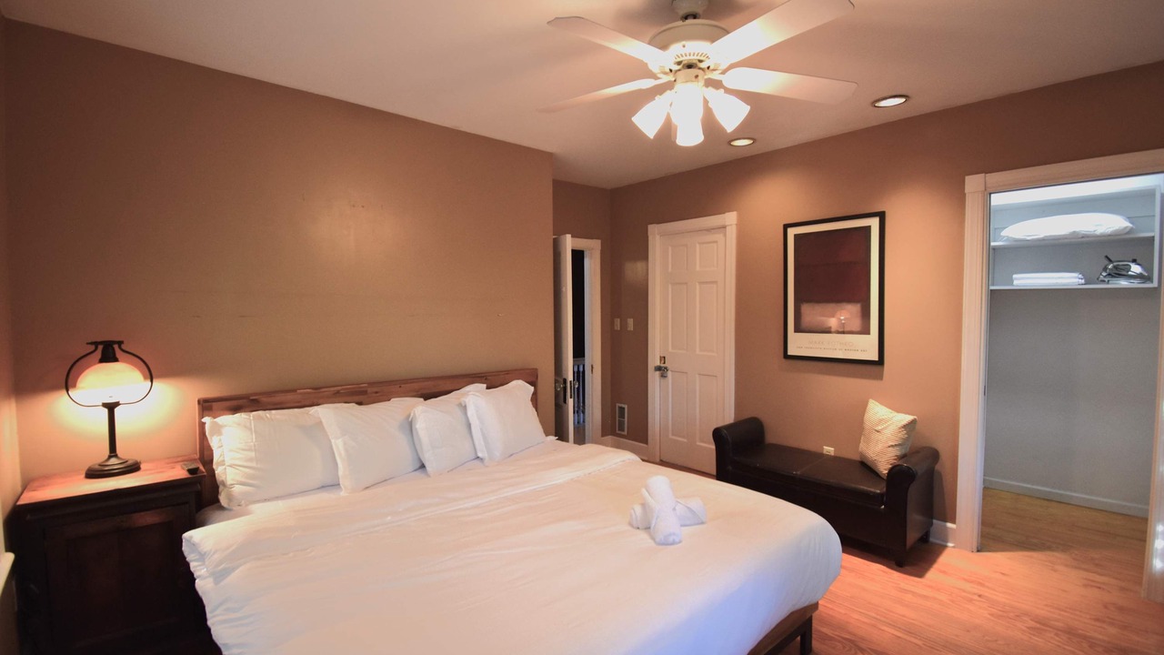 Photo of Bedroom in Washington Park