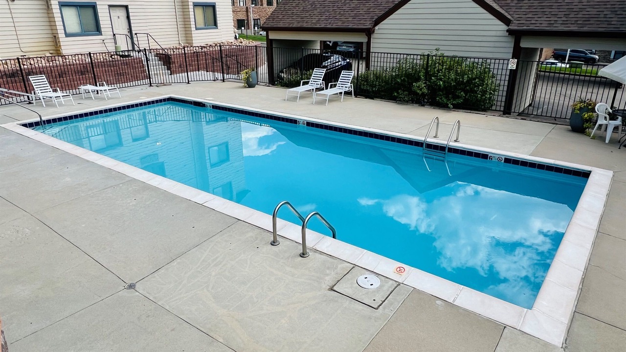 Photo of Outdoor in Englewood