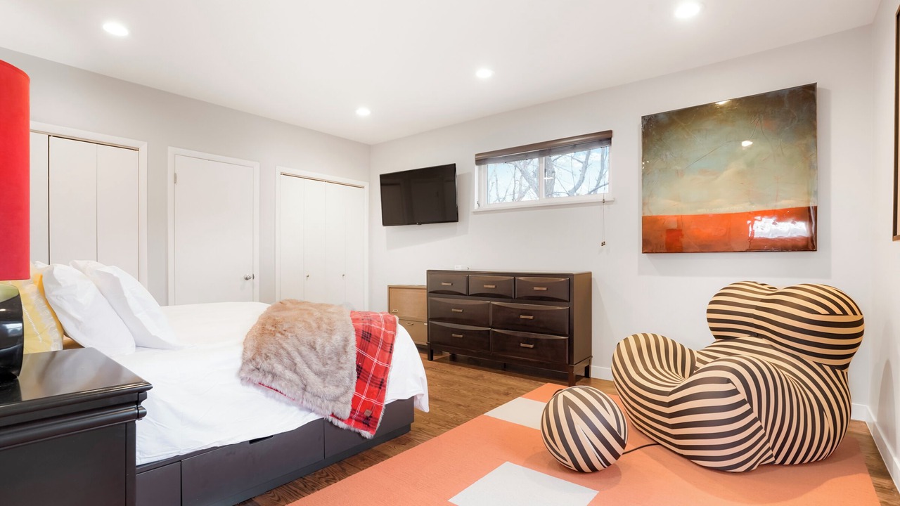 Photo of Bedroom in Scenic Heights