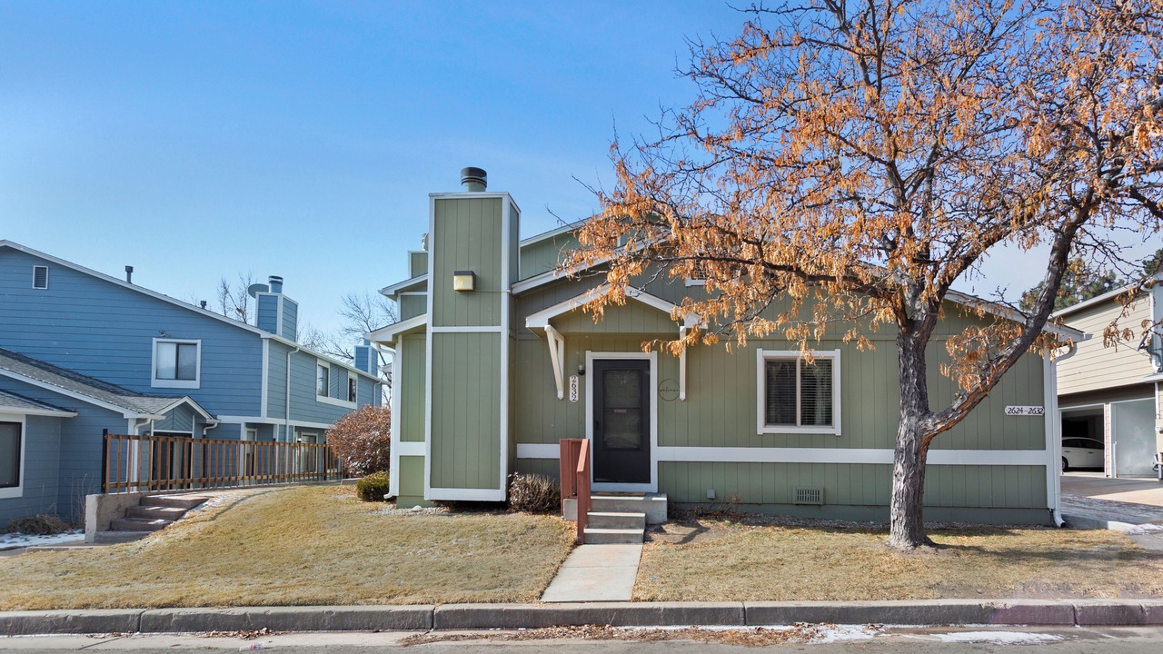 Photo of Outdoor in Village Seven