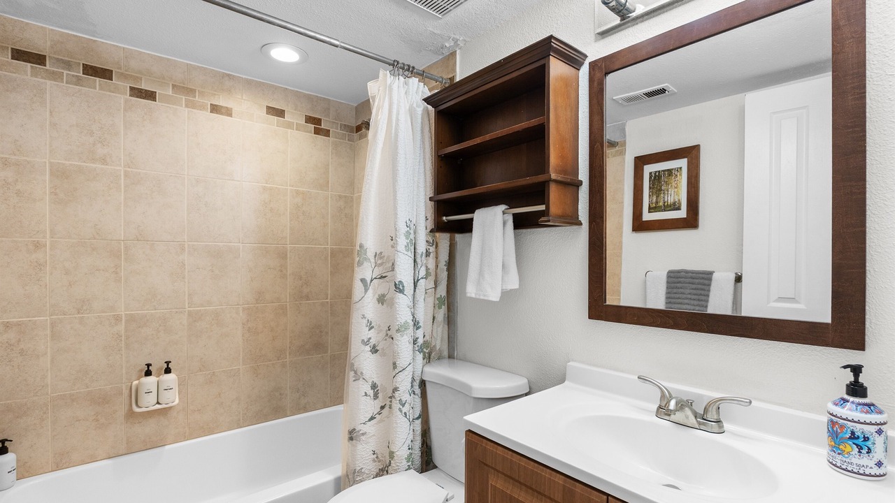 Photo of Bathroom in Englewood