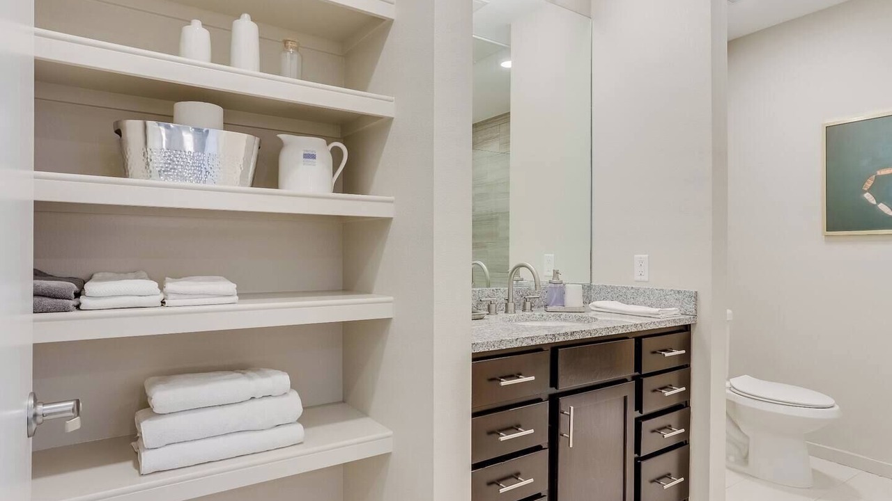 Photo of Bathroom in Golden