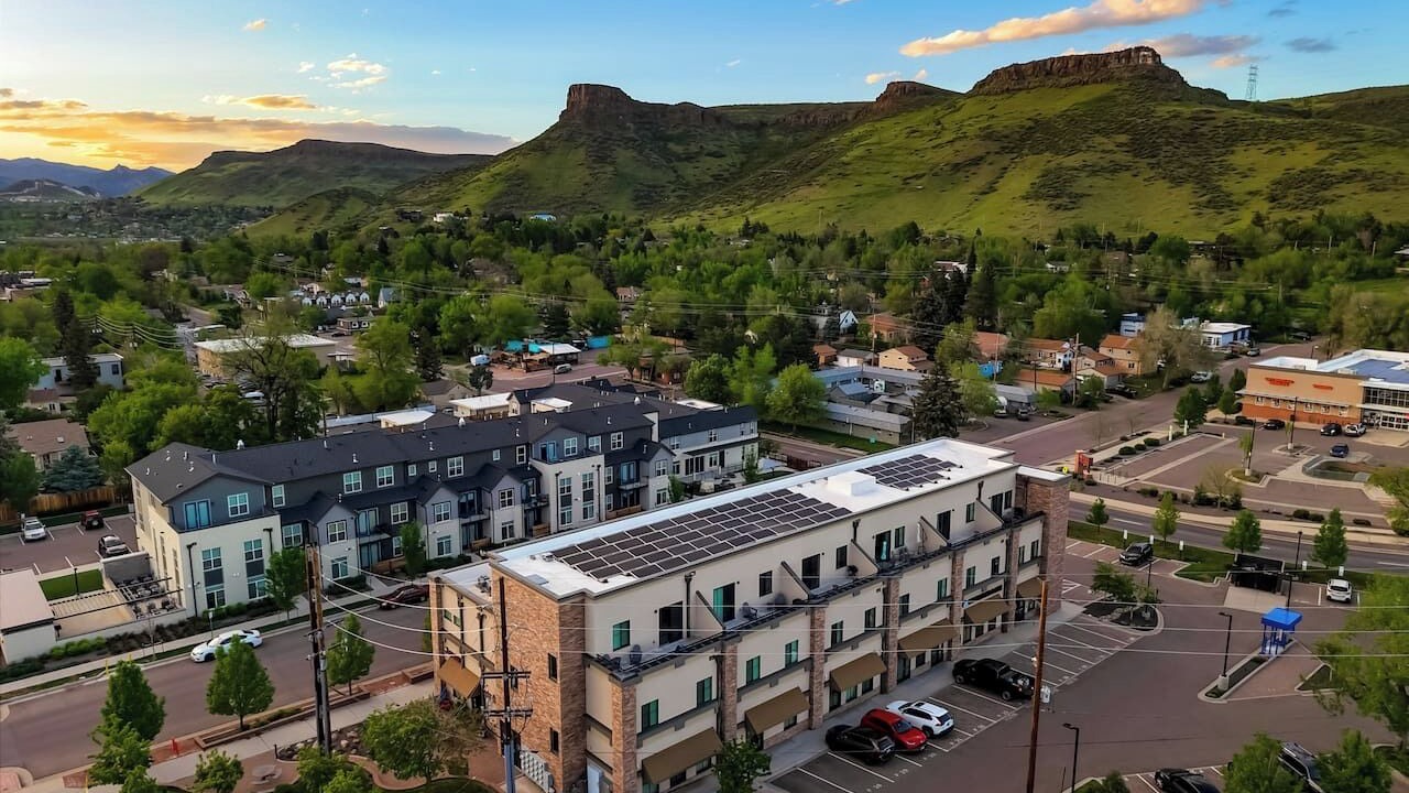 Photo of Outdoor in Golden