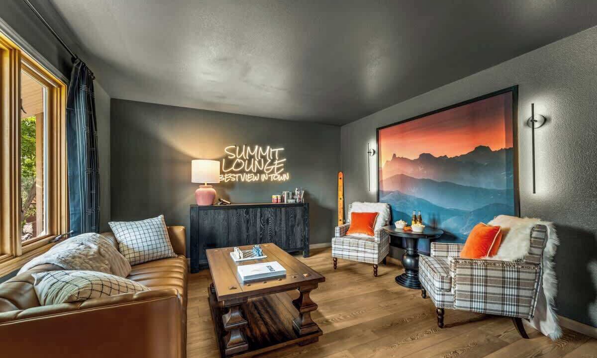 Photo of Livingroom in Arvada