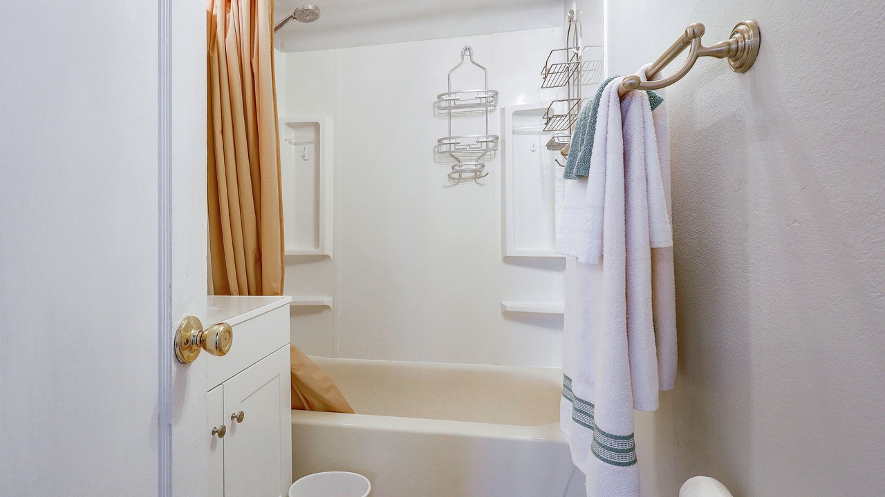 Photo of Bathroom in Pueblo