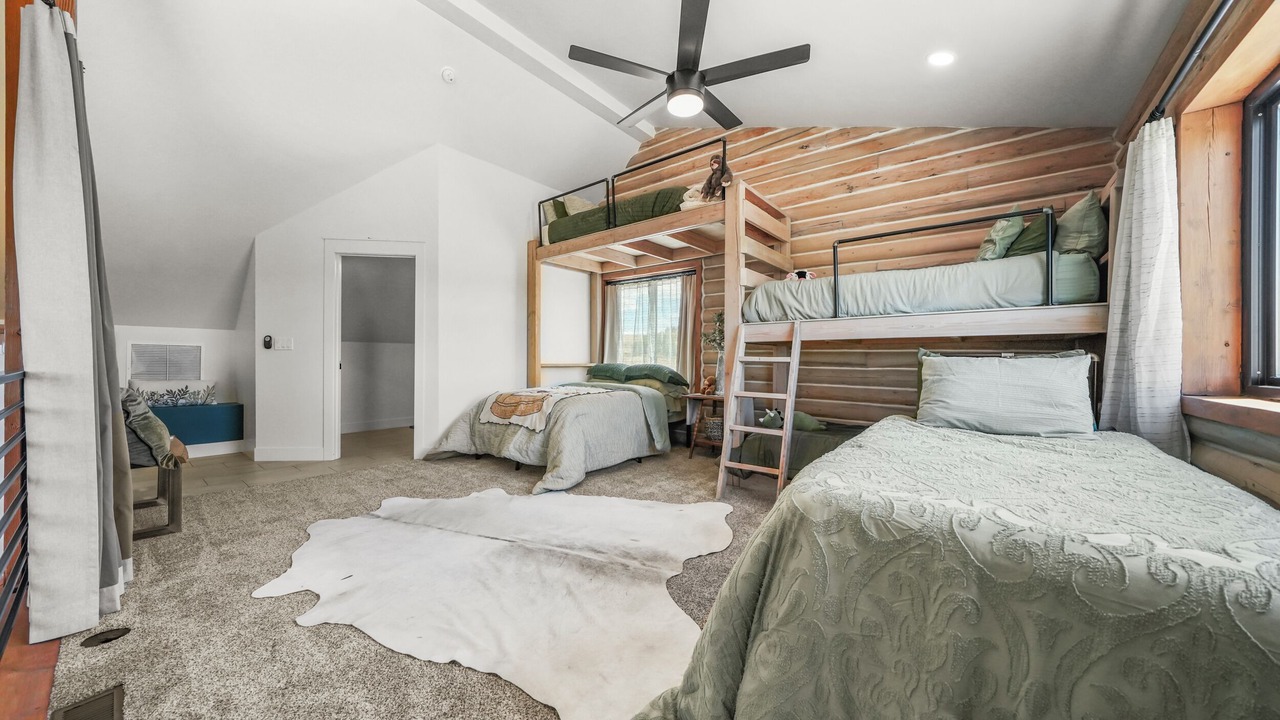 Photo of Bedroom in Mesa County