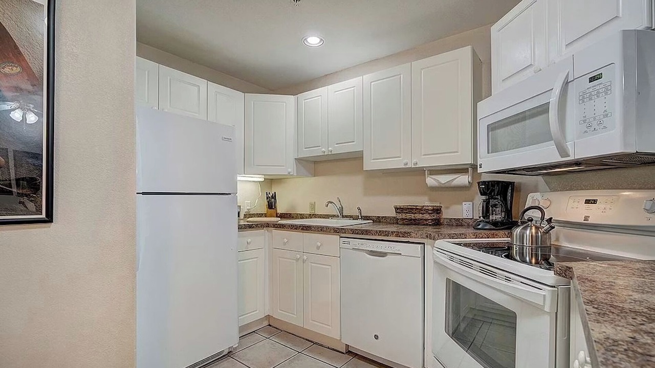 Photo of Kitchen in Summit Cove