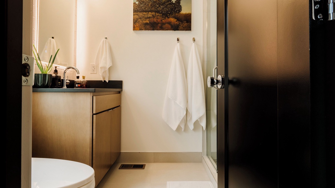 Photo of Bathroom in Congress Park