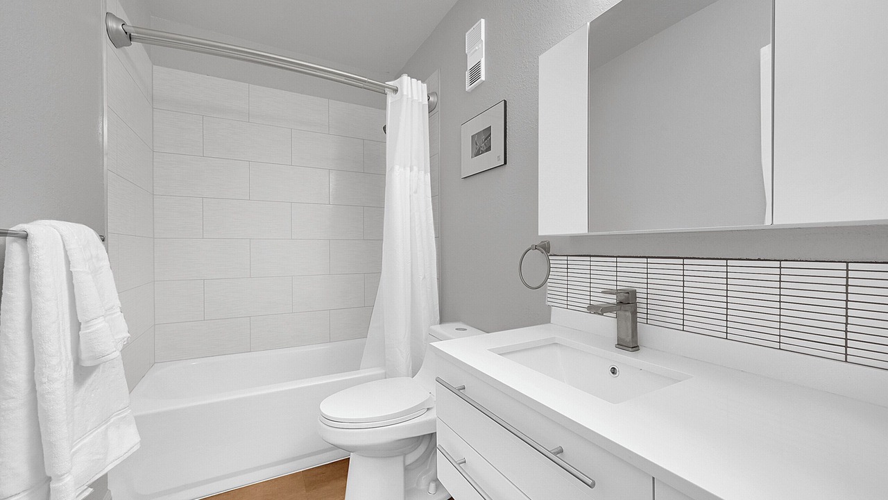 Photo of Bathroom in Old North Boulder