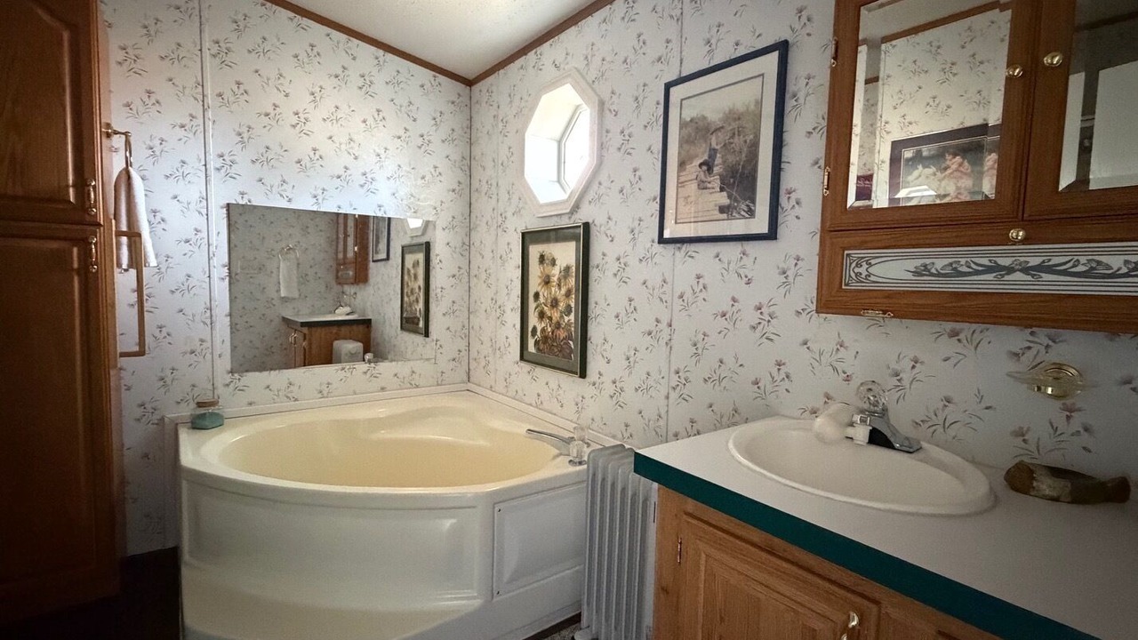 Photo of Bathroom in Walsenburg