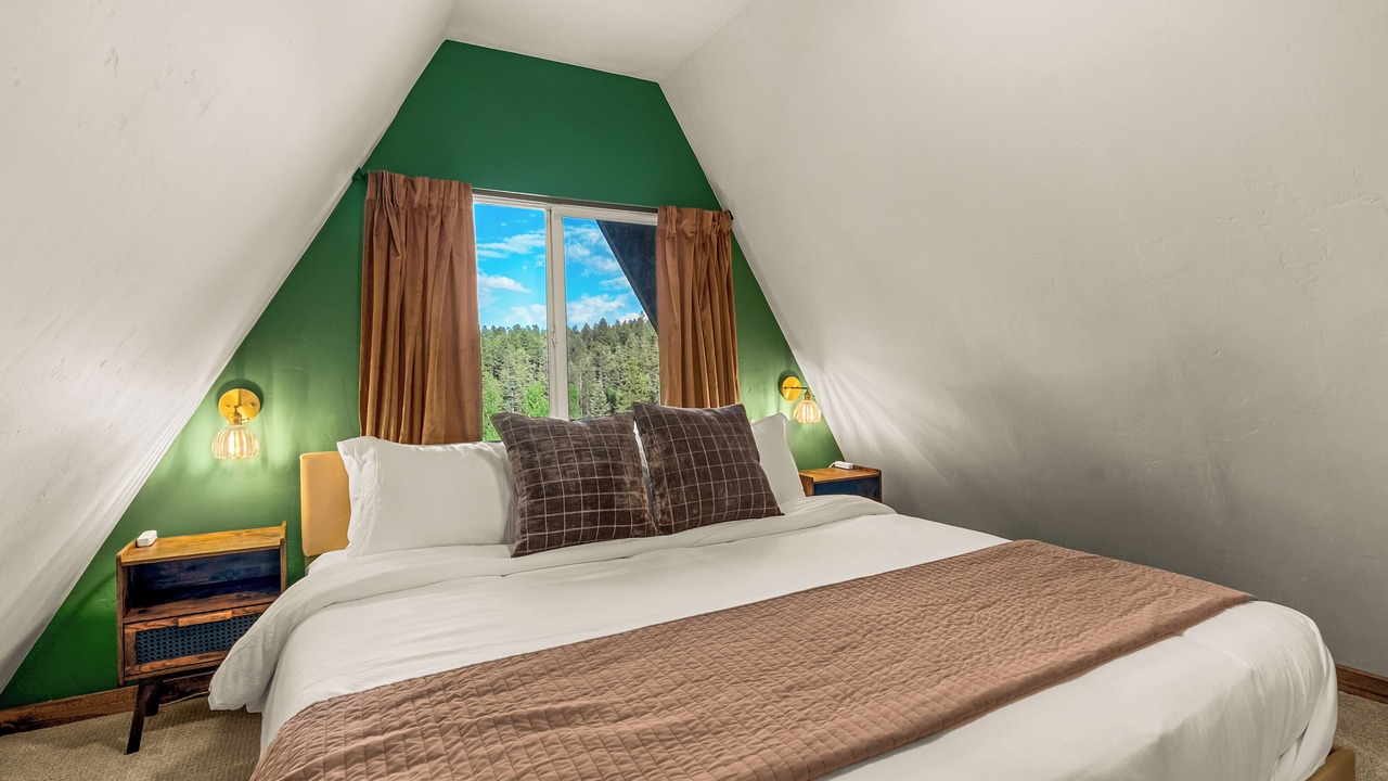 Photo of Bedroom in Spring Valley