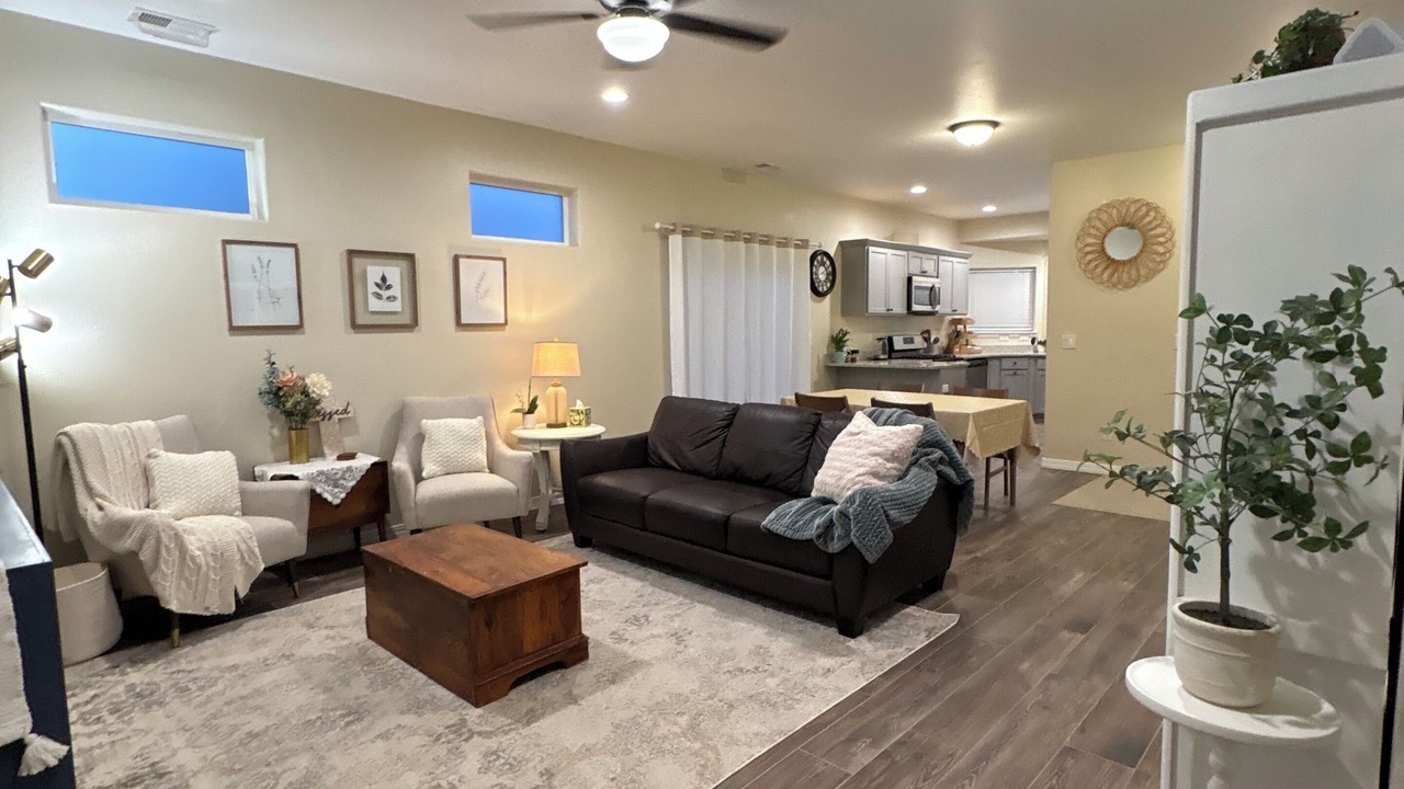 Photo of Livingroom in Pueblo West