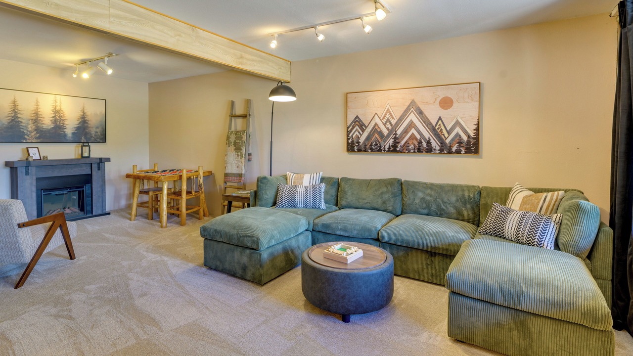 Photo of Livingroom in Florissant