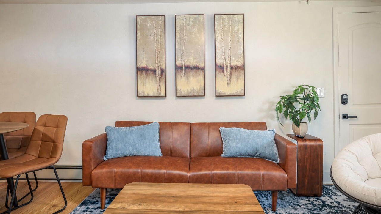 Photo of Livingroom in Glenwood Springs