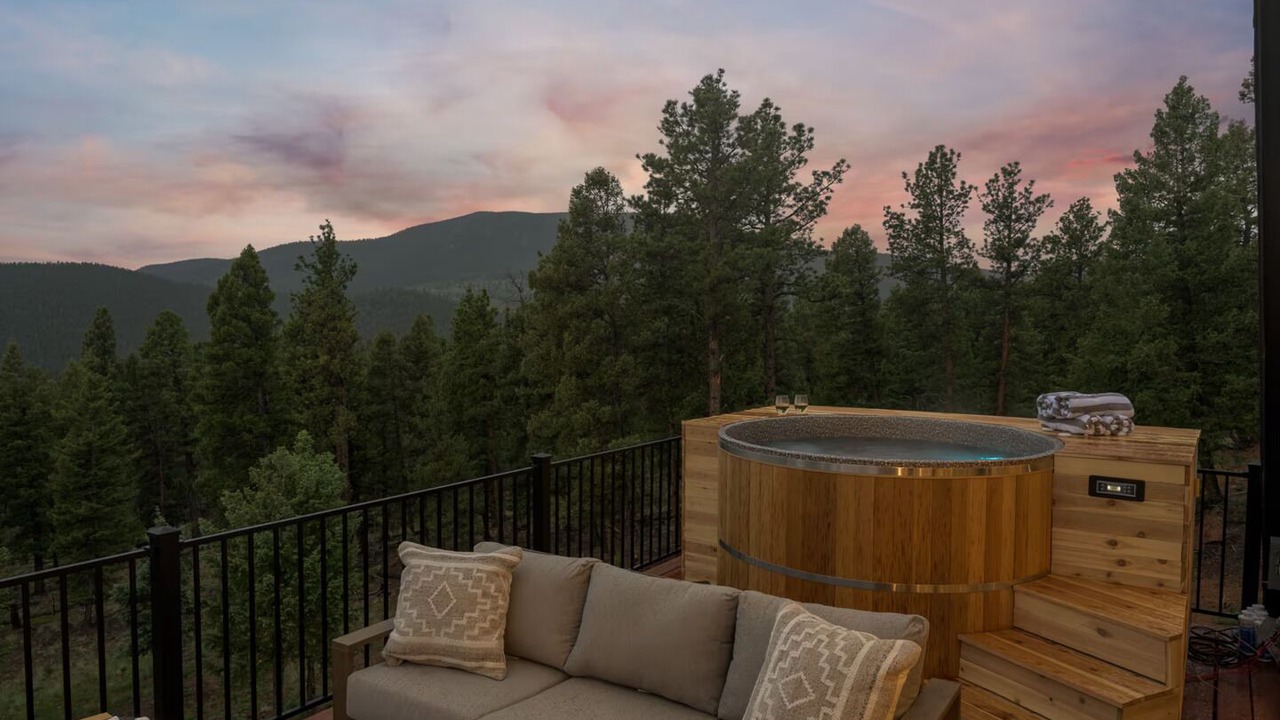 Photo of Outdoor in Bailey