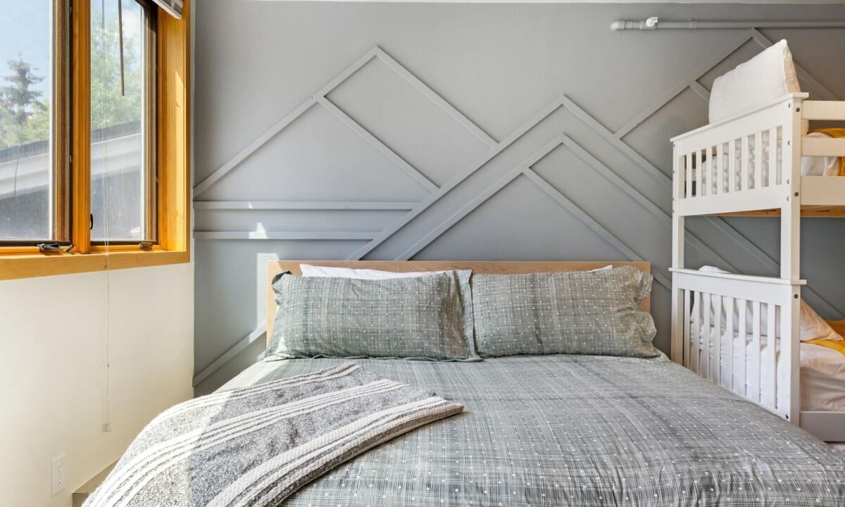 Photo of Bedroom in Mountain House