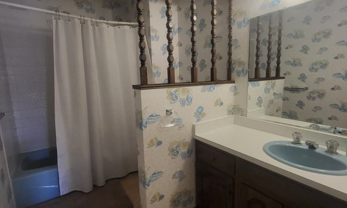 Photo of Bathroom in Hiwan Estates And Fairway
