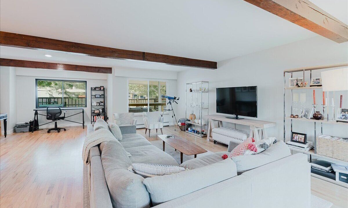 Photo of Livingroom in Keewayden