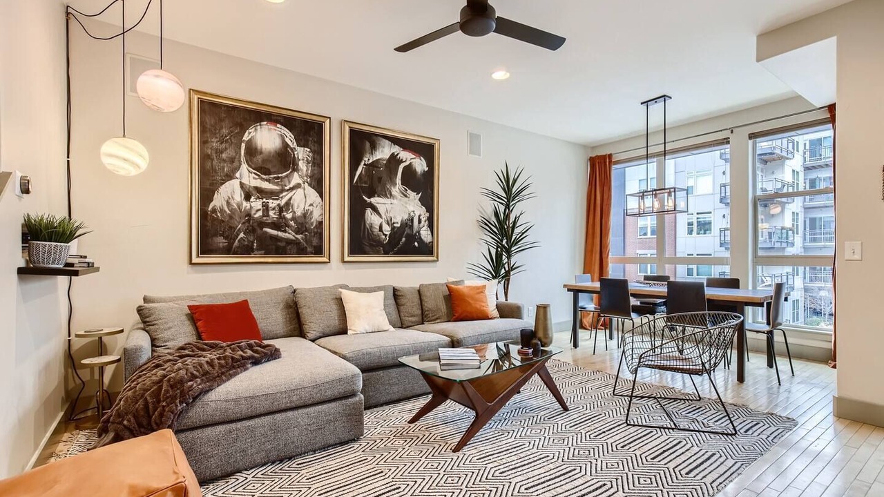 Photo of Livingroom in Highland