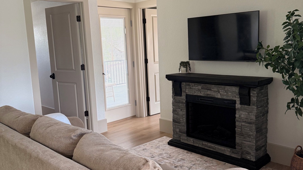 Photo of Livingroom in Castle Rock