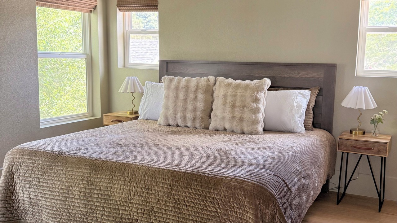 Photo of Bedroom in Castle Rock