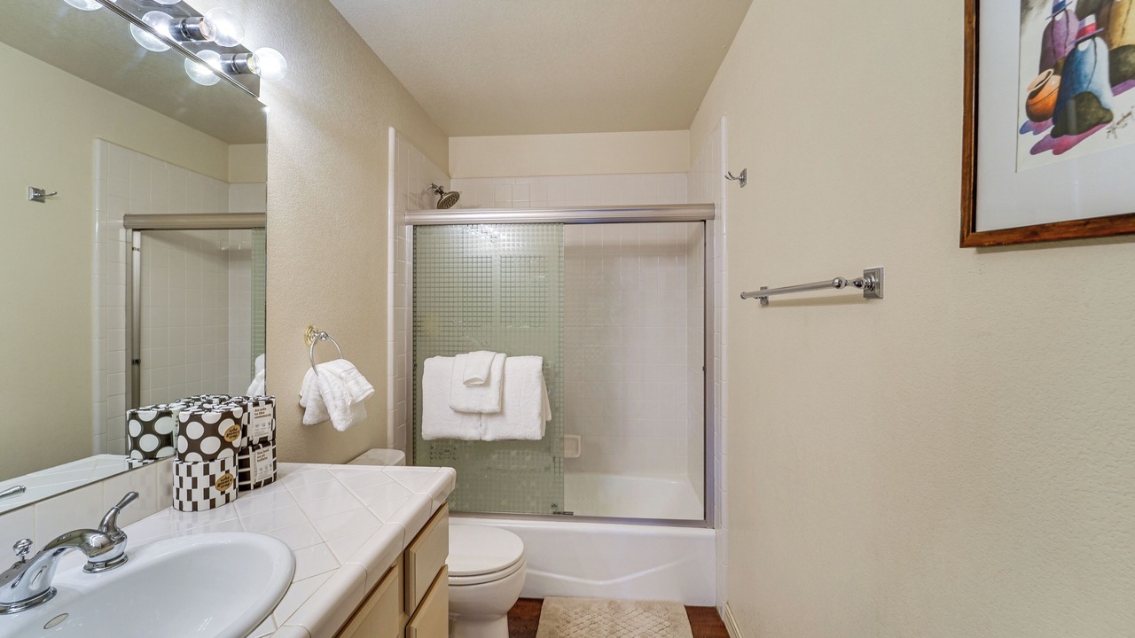 Photo of Bathroom in Dalton Ranch