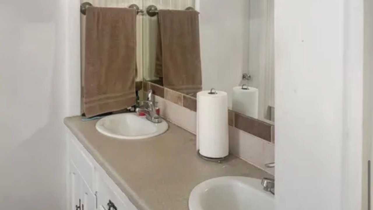 Photo of Bathroom in Alamosa