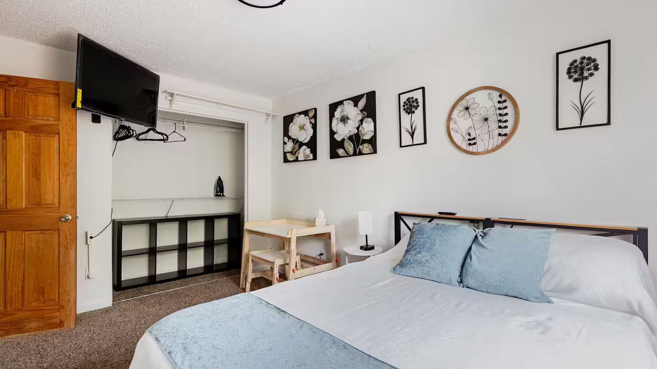 Photo of Bedroom in Thornton